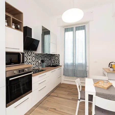 Free Parking - Luxury In Centro Appartement Genua
