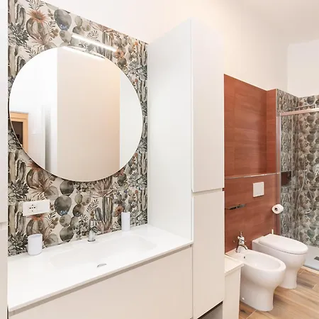 Free Parking - Luxury In Centro Genua