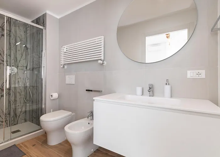 Free Parking - Luxury In Centro Genova